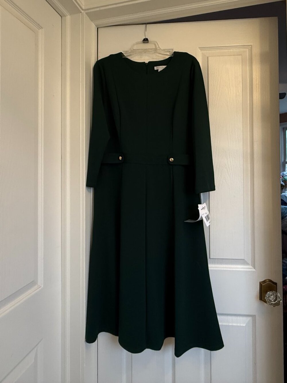 NWT London Times Long Sleeved Dress Size 16